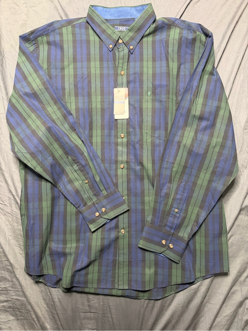 Izod Blue and Green Plaid Long-Sleeve Button-Down Shirt